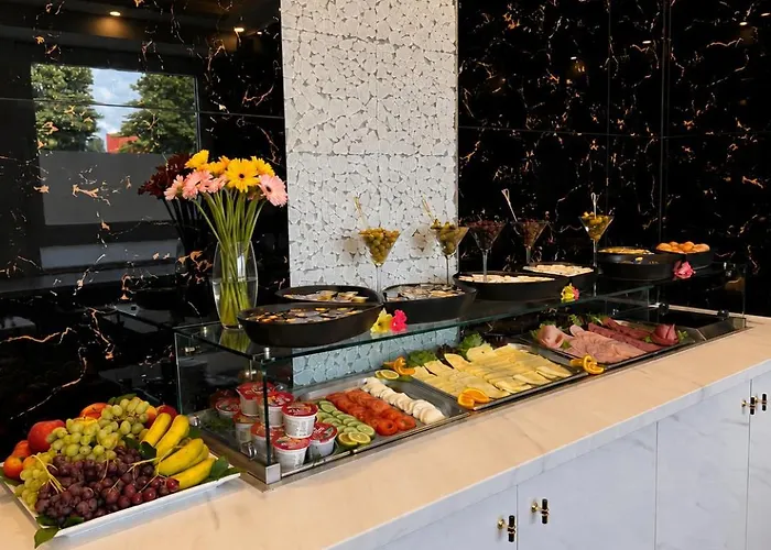 Elbgalerie Hotel 4*