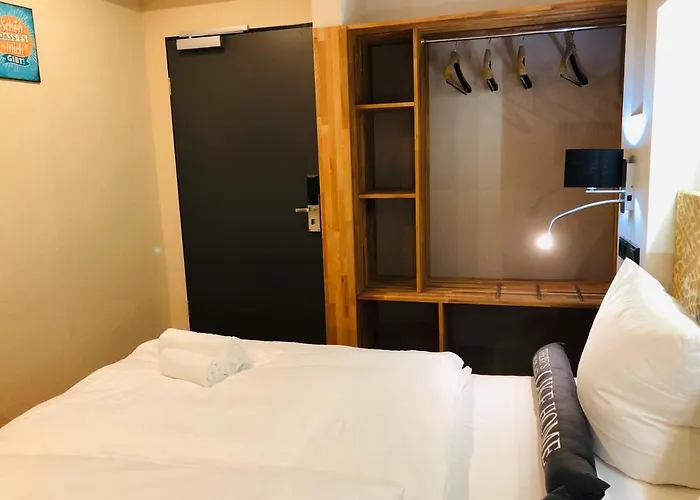 Elbgalerie Hotel 4*
