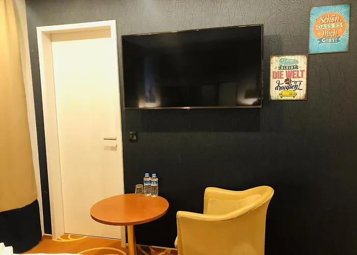 Hotel Elbgalerie 4*